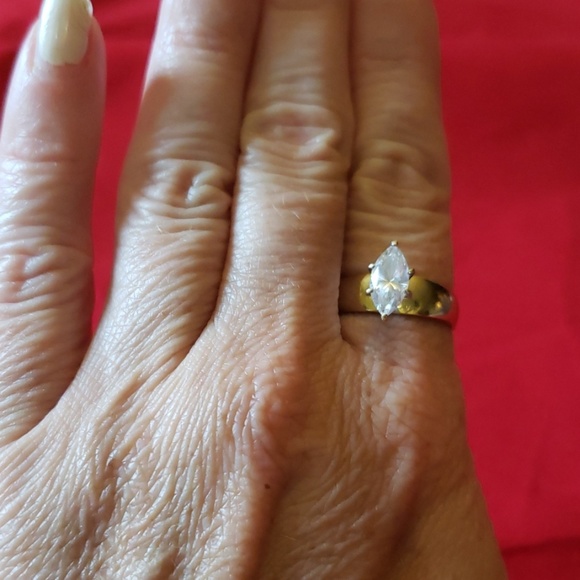 Jewelry - Genuine 10K yellow gold CZ marquee ring